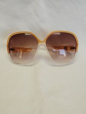 Vintage Montauk By Gap Women’s Oversized Gradient Brown Sunglasses